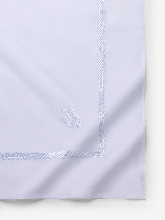 غترة قطرية - تطريز صغير